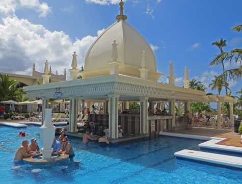 Luxury Resorts on Aruba